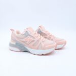 بوت رياضي ستاتي لون زهري