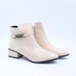 جزمة بسحاب تصميم ساق متوسط الطول للنساء لون أوف وايت