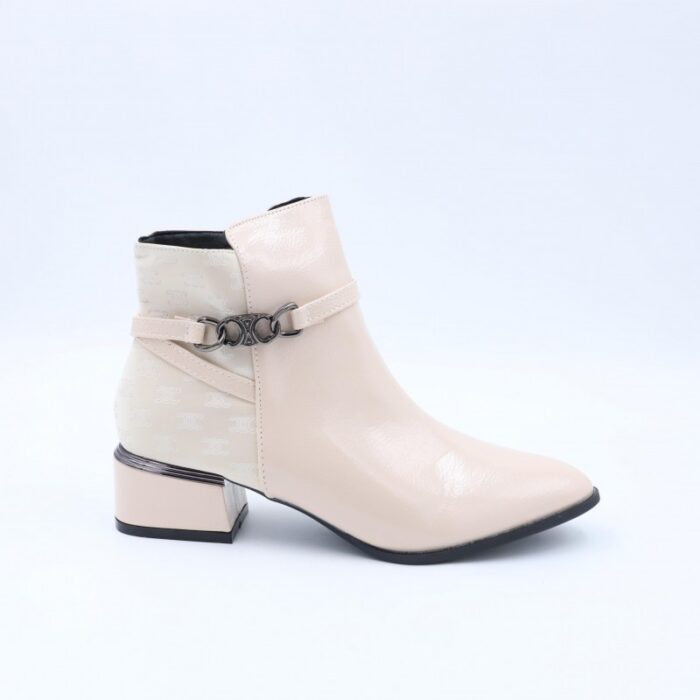 ⁦جزمة بسحاب تصميم ساق متوسط الطول للنساء لون أوف وايت⁩ - الصورة ⁦3⁩