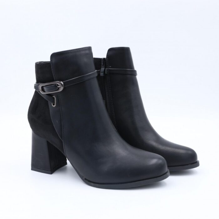 ⁦جزمة كعب بسحاب جلد وشمواه للنساء لون أسود⁩ - الصورة ⁦4⁩