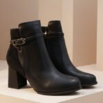 ⁦جزمة كعب بسحاب جلد وشمواه للنساء لون أسود⁩ - الصورة ⁦6⁩