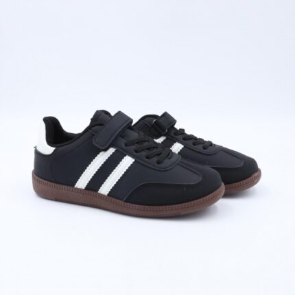 بوت رياضي بناتي لون أسود وأبيض