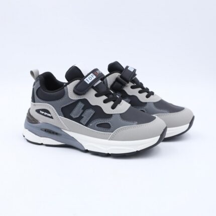 حذاء تصميم رياضي محيير لون اسود ورمادي