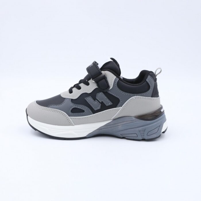 ⁦حذاء تصميم رياضي محيير لون اسود ورمادي⁩ - الصورة ⁦4⁩