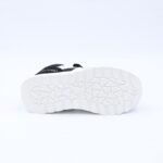 ⁦بوت رياضي للأطفال لون اسود وابيض⁩ - الصورة ⁦5⁩