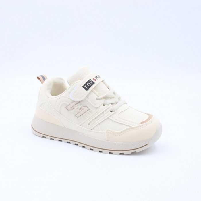 ⁦بوت رياضي للأطفال لون بيج⁩ - الصورة ⁦2⁩