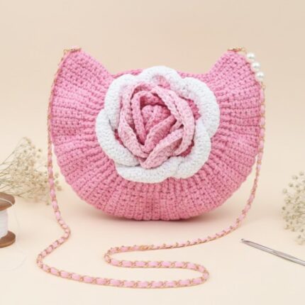 شنطة وردة مع يد سلسلة لون زهري - نكشة فن