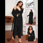 طقم لانجري مخمل ملوكي ثلاث قطع للنساء لون أسود