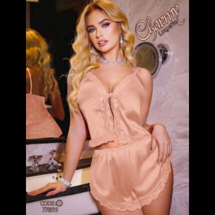 طقم لانجري مخمل قطعتين لون مشمشي