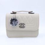 شنطة حقيبة CROSSBODY جلد للنساء لون اوفوايت