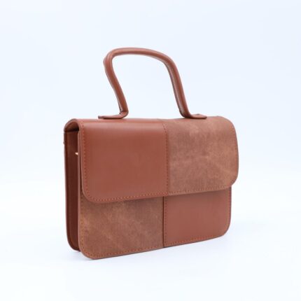 شنطة حقيبة يد نسائية بلونين بني غامق وبني فاتح