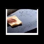 ⁦جلدة مسح وتنشيف السيارة صفراء مع علبة جودة رائعة 43*32 سم⁩ - الصورة ⁦3⁩