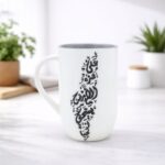 مج بوسلان بتصميم على هذه الارض ما يستحق الحياة لون ابيض