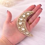 ⁦دبوس رمضاني (هلال) لون ذهبي⁩ - الصورة ⁦2⁩