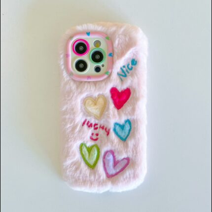 كفر فرو ايفون 15 برو ماكس بتصميم قلوب لون زهري