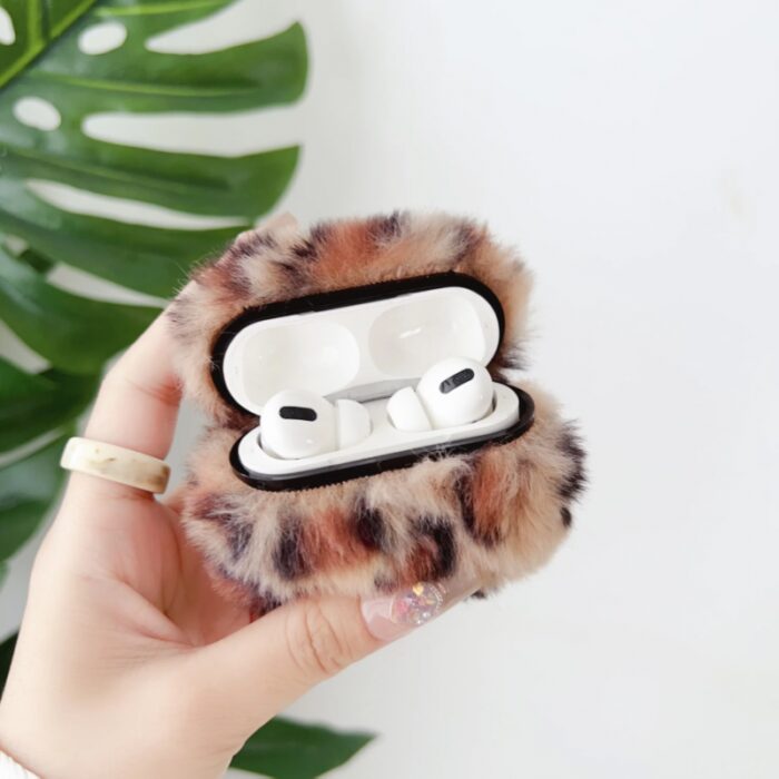 ⁦كفر فرو ايربود AirPods Pro2 لون بلا⁩ - الصورة ⁦2⁩