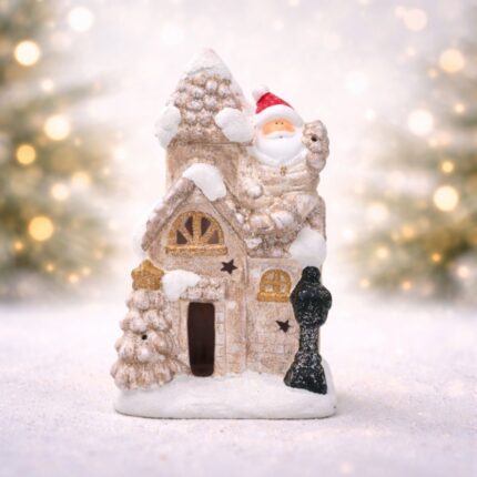 بيت شكل بتصميم بابا نويل حجم كبير