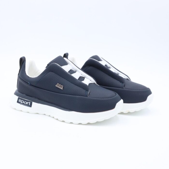 ⁦حذاء جلد بنعل مريح وعملي رياضي برباط وهمي لون كحلي وأبيض⁩ - الصورة ⁦2⁩