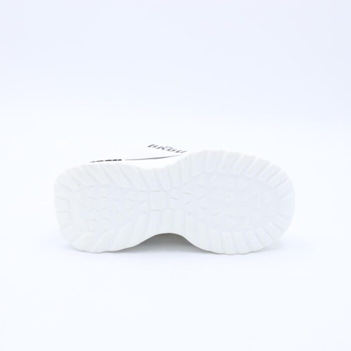 ⁦حذاء جلد بنعل مريح وعملي رياضي برباط وهمي لون أبيض⁩ - الصورة ⁦5⁩