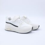 ⁦حذاء رياضي بشريط لاصق لون ابيض⁩ - الصورة ⁦2⁩