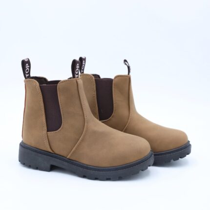 بسطار ولادي لون كاكي