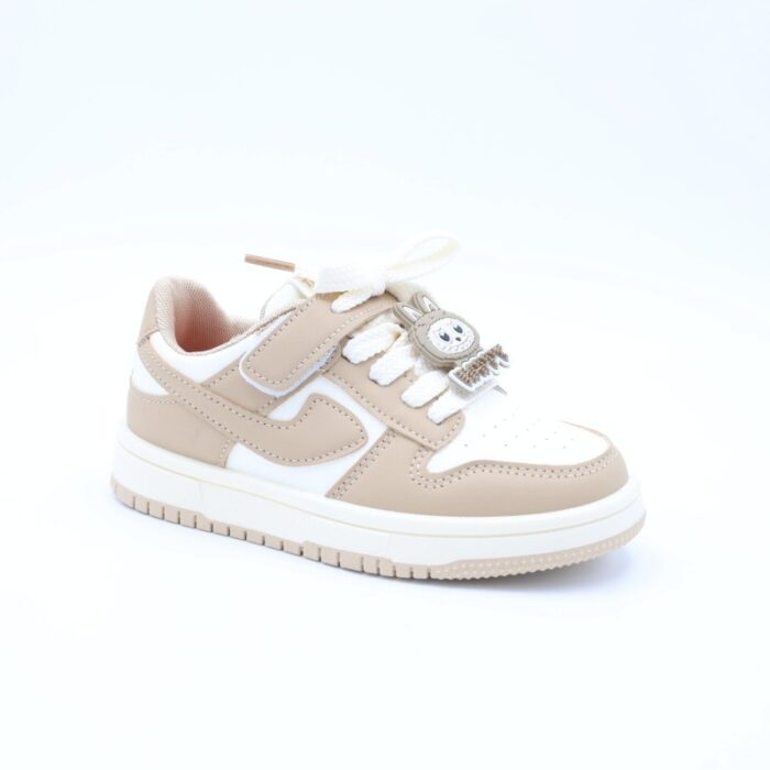 ⁦حذاء رياضي بشريط لاصق بناتي لون كاكي وابيض⁩ - الصورة ⁦3⁩