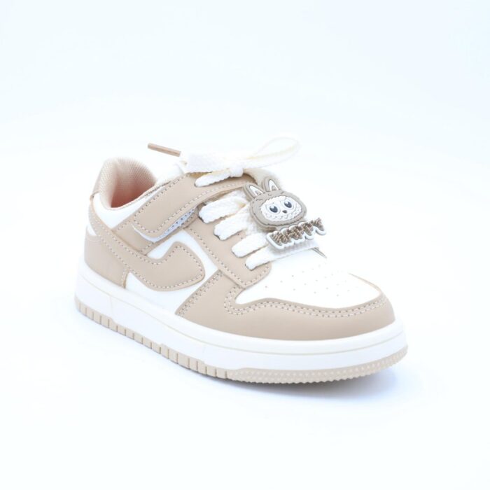 ⁦حذاء رياضي بشريط لاصق بناتي لون كاكي وابيض⁩ - الصورة ⁦4⁩