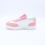 ⁦حذاء رياضي جلد للنساء لون زهري وابيض⁩ - الصورة ⁦5⁩