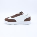 ⁦حذاء رياضي جلد للنساء لون بني وابيض⁩ - الصورة ⁦5⁩