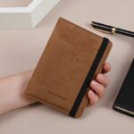 ⁦محفظة جواز سفر جزدان لون بني⁩ - الصورة ⁦4⁩