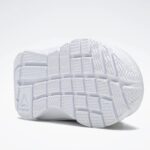 ⁦Reebok Kids' Rush Runner 4 Shoes- حذاء ريبوك رش راننر 4 للأطفال لون أبيض⁩ - الصورة ⁦5⁩