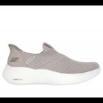 ⁦Skechers Women's Slip-ins: BOBS Sport Infinity - Daily Vision Shoes - حذاء سكيتشرز سليب انس: بوبس انفينتي للنساء لون بيج ونعل أبيض⁩ - الصورة ⁦2⁩