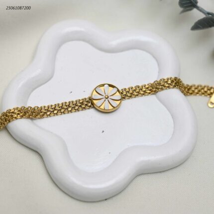 سوار سلسلة مع وردة اقحوان لون ذهبي