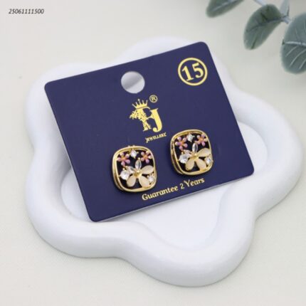 حلق اطار مربع مع ورود ملونة لون ذهبي