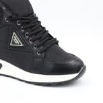 ⁦حذاء كاجوال برباط مع كعب شتوي للنساء لون أسود⁩ - الصورة ⁦2⁩