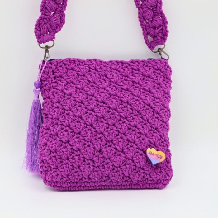 ⁦شنطة كروشيه مع يد كروشية لون ليلكي - نكشة فن⁩ - الصورة ⁦6⁩