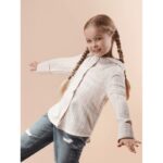 ⁦طقم قميص بناتي +بنطلون بناتي مخطط لون بيج⁩ - الصورة ⁦2⁩