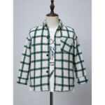 ⁦جاكيت ولادي بأزرار وأكمام طويلة للأطفال مقلم لون أخضر وأبيض⁩ - الصورة ⁦2⁩