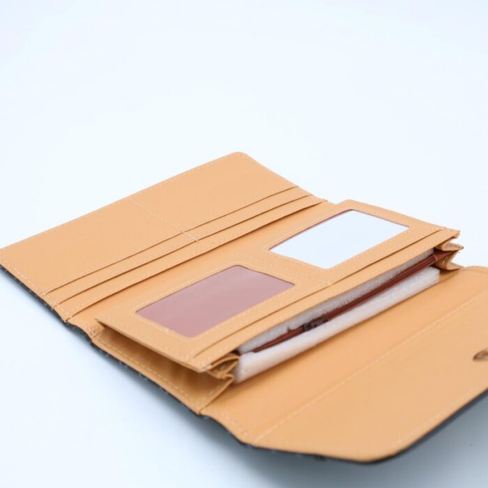 ⁦جزدان GOLDEN SQUARE حجم كبير لون اسود⁩ - الصورة ⁦3⁩