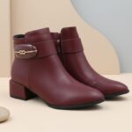 ⁦جزمة نسائية سحاب ساق متوسط الطول لون عنابي⁩ - الصورة ⁦10⁩