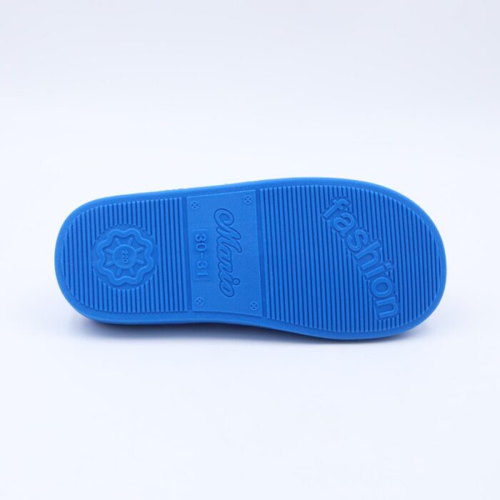 ⁦شبشب شتوي فرو من الداخل سبايدر مان للأطفال لون أزرق⁩ - الصورة ⁦5⁩