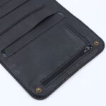 حقيبة تبغ من جلد طبيعي لون أسود