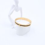 سوار لون ذهبي مع جلد بني