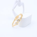 ⁦سوار لون ذهبي زركون فضي⁩ - الصورة ⁦2⁩