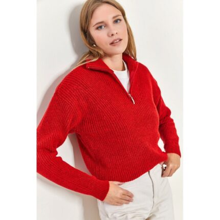 بلوزة شتوية بسحاب من عند القبة لون احمر One Size