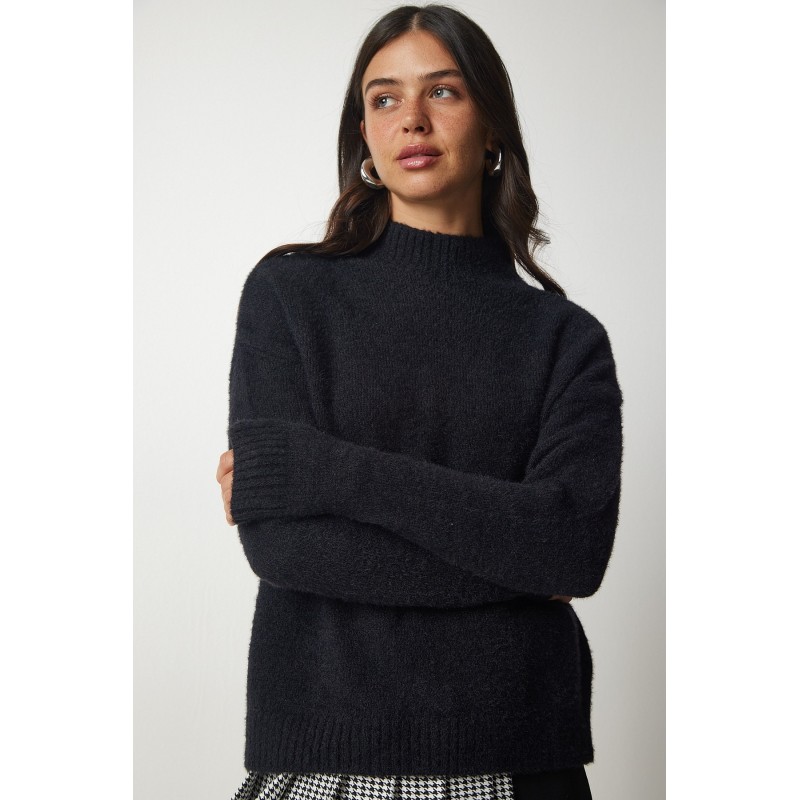 103396038_698fc18edae21 بلوزة اسود صوف سادة One Size - الصورة 1