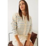 جرزة شتوية مقلمة بالايفوري والازرق One Size