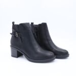 جزمة ساق متوسط الطول للنساء لون أسود