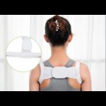 ⁦دعامة كتف لتصحيح وضعية الجسم لون أصفر⁩ - الصورة ⁦4⁩