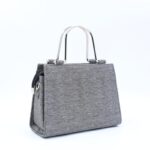 شنطة حقيبة يد نسائية من القماش بتصميم عصري ومقبض معدني جينز بالون الأزرق الغامق